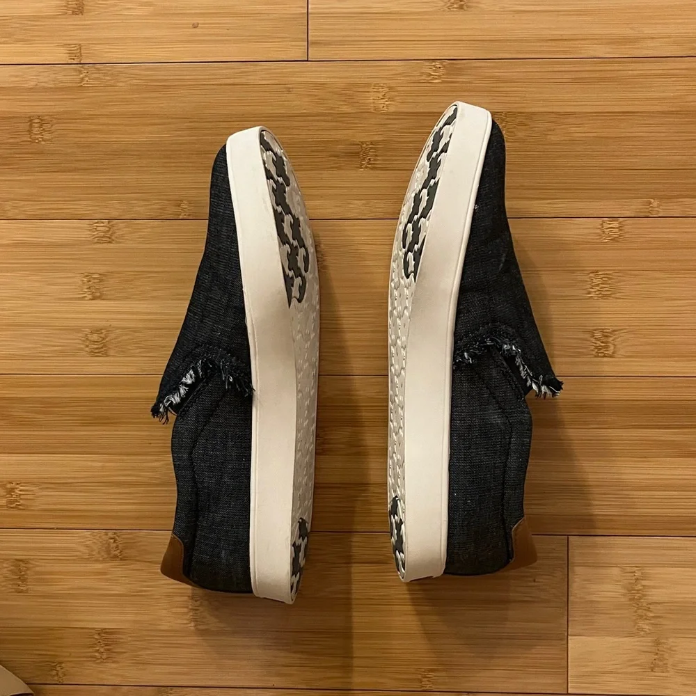 Dr. Scholl's Womens Scout Fray Slip-On Denim Shoes- Size 7.5 - Picture 6 of 7